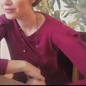 Elegant Ruffled Sleeve Top - Red